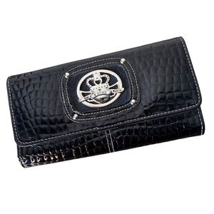 KATHY VAN ZEELAND Black Patent Vinyl Croc Embossed Trifold Wallet